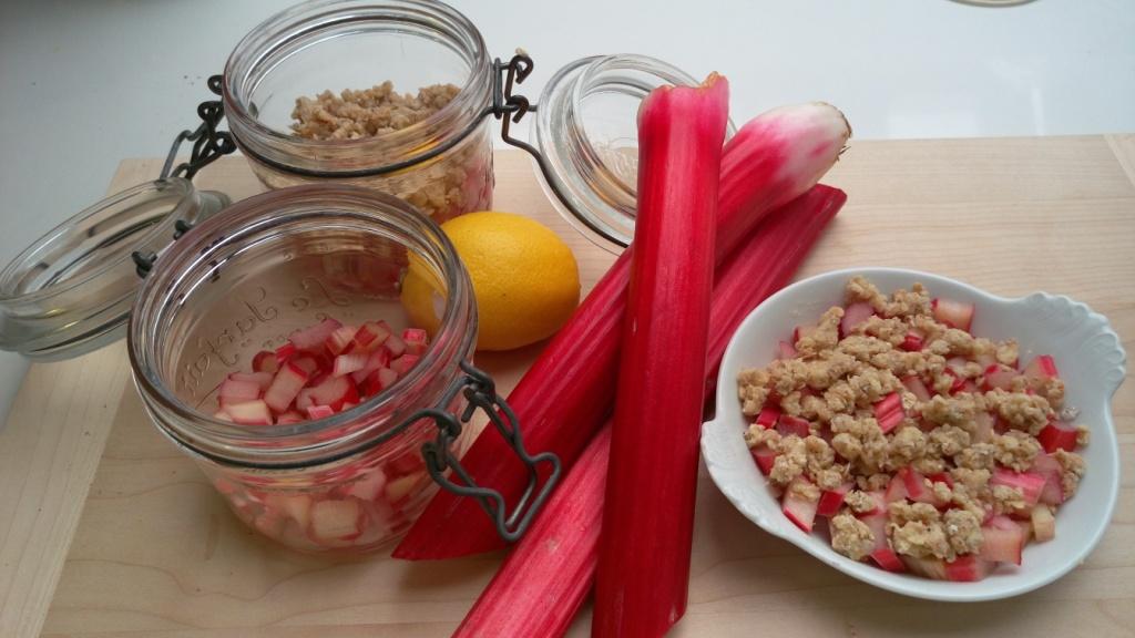 Rhabarber-Himbeer-Gratin