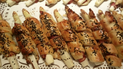 Spargel im Blätterteigmantel